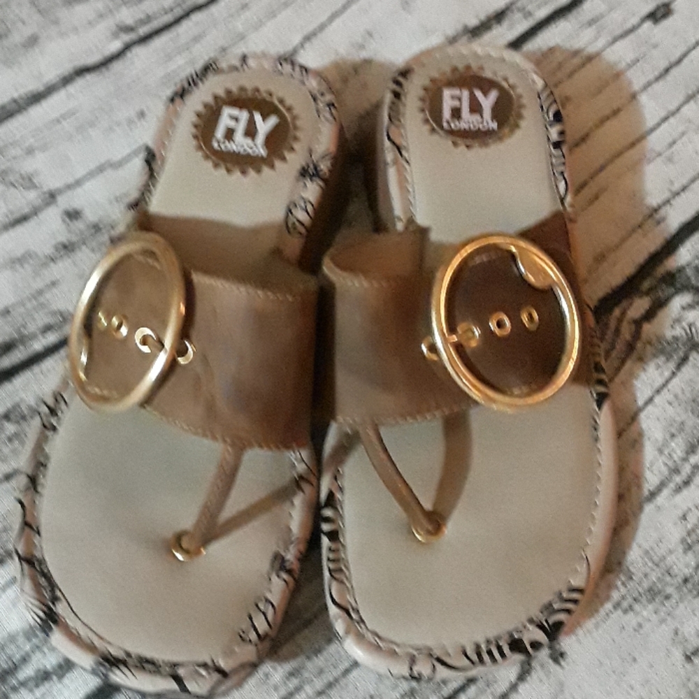 Fly London women's sandals slide ons 8-8.5/39 Eur